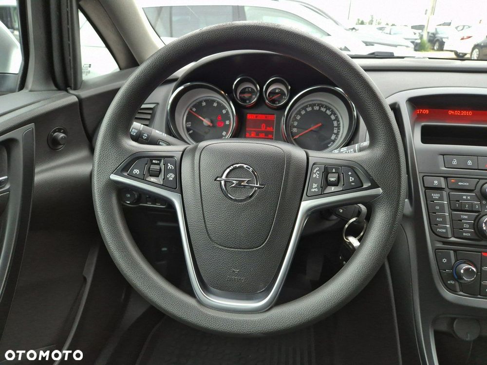Opel Astra - 24