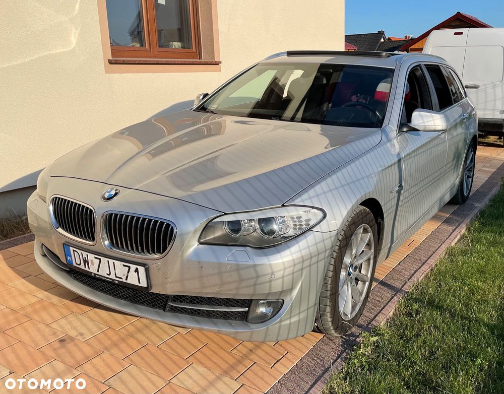 BMW Seria 5 520d Luxury Line - 12