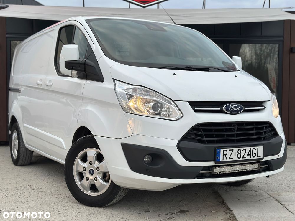 Ford Tourneo Custom 310 L1H1 VA Autm Titanium - 2