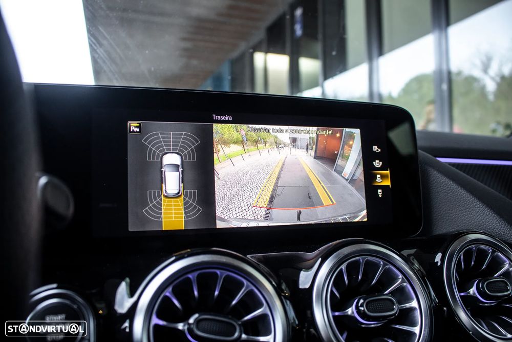 Mercedes-Benz GLA 250 e AMG Line - 48