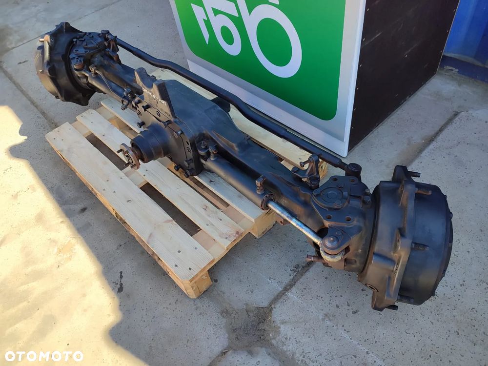 Most napędowy 87491151 47698528 Steyr 6175 CVT - 2