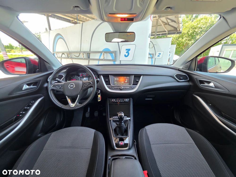 Opel Grandland X - 11