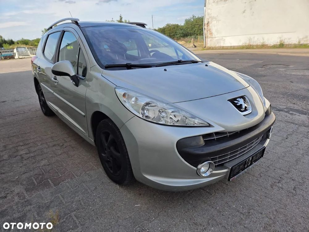Peugeot 207 1.6 Premium - 4