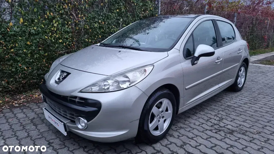 Peugeot 207 1.4 16V Trendy - 2