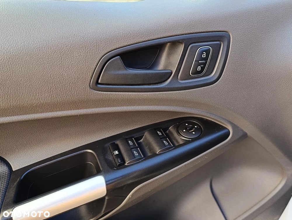 Ford Tourneo Connect 1.5 EcoBlue Start-Stop Trend - 25