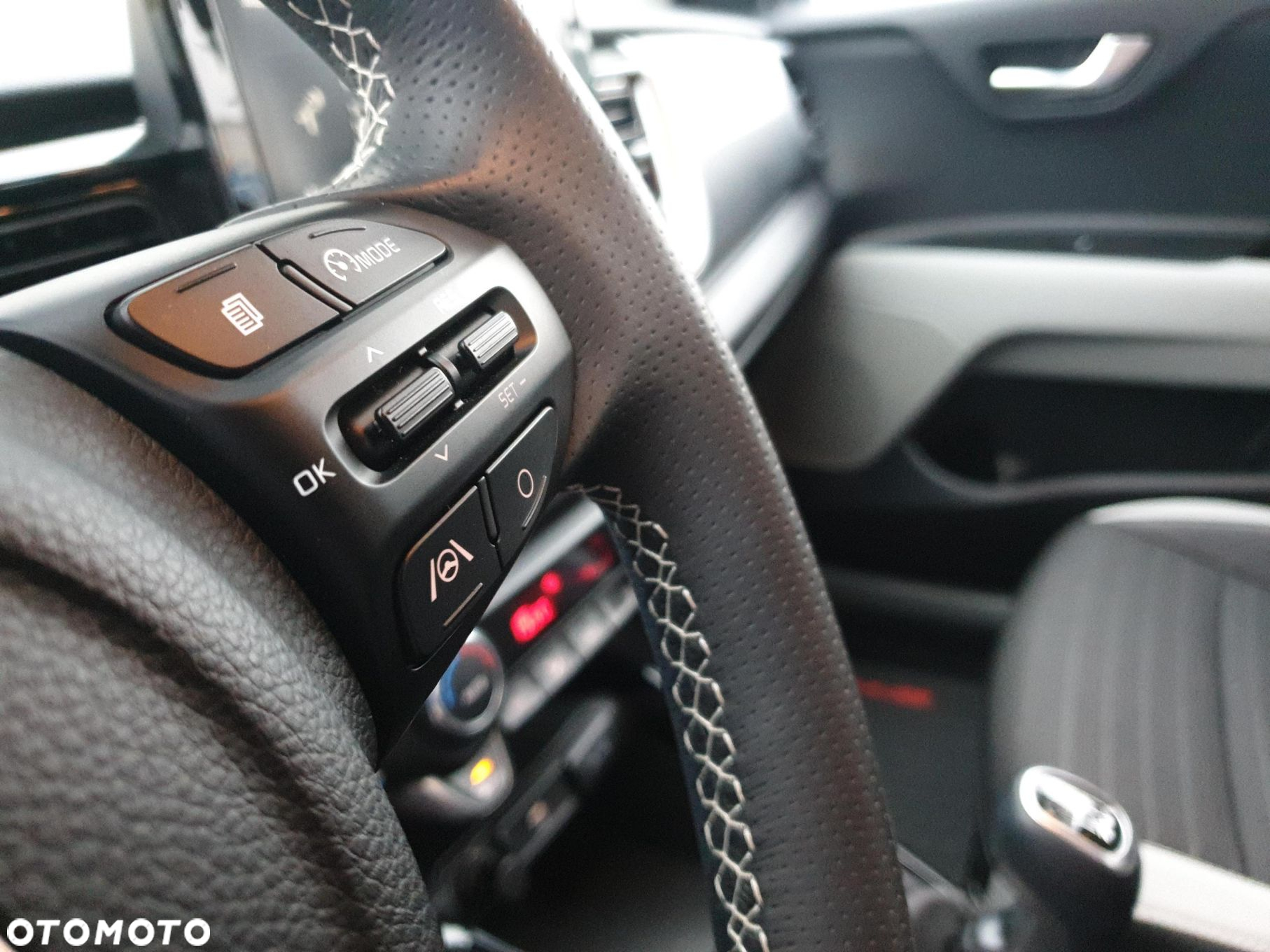 Kia Stonic 1.0 T-GDI L - 21