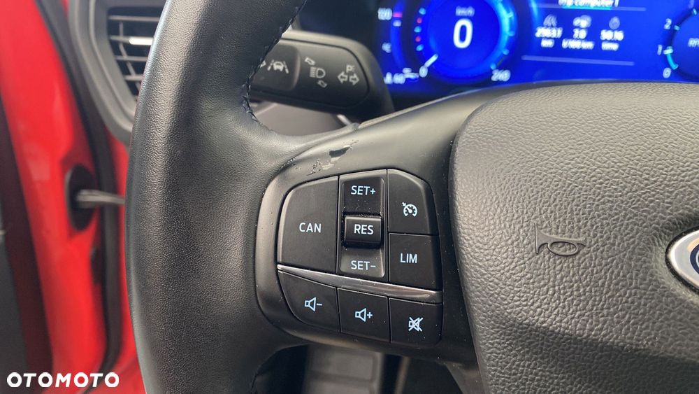 Ford Focus 1.0 EcoBoost mHEV Titanium X - 24