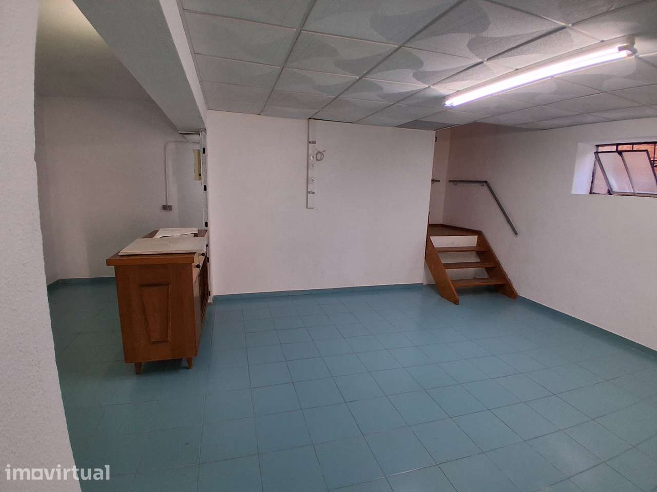 Showroom, armazém, garagem, espaço comercial, pequena logística - Grande imagem: 4/8