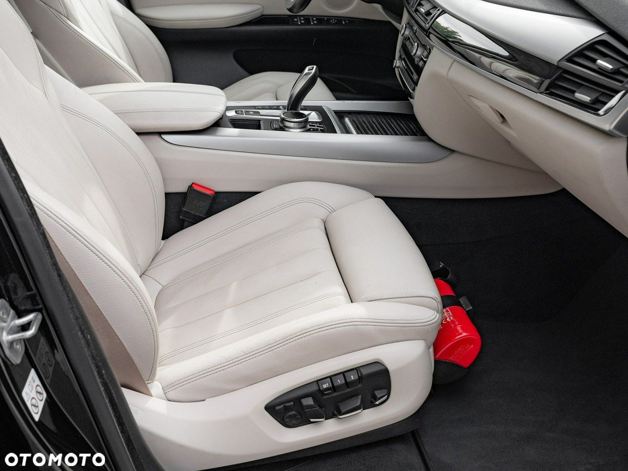 BMW X5 xDrive25d - 33