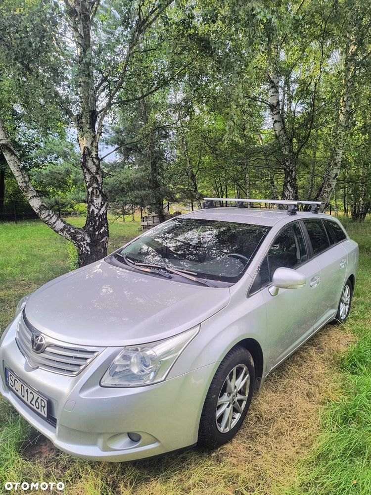 Toyota Avensis - 6