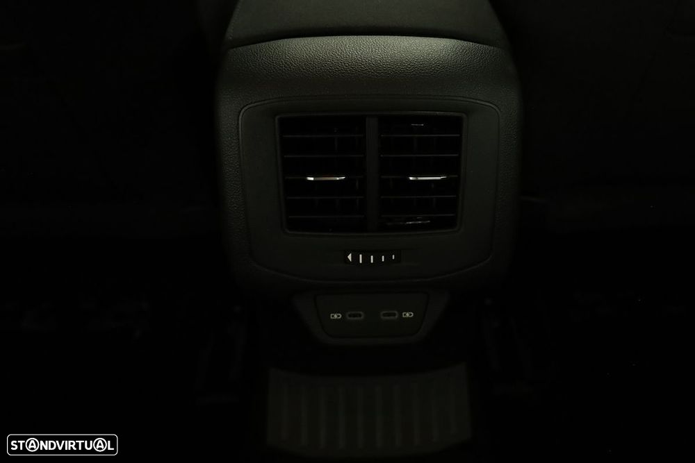 VW T-Roc 1.0 TSI Life - 21