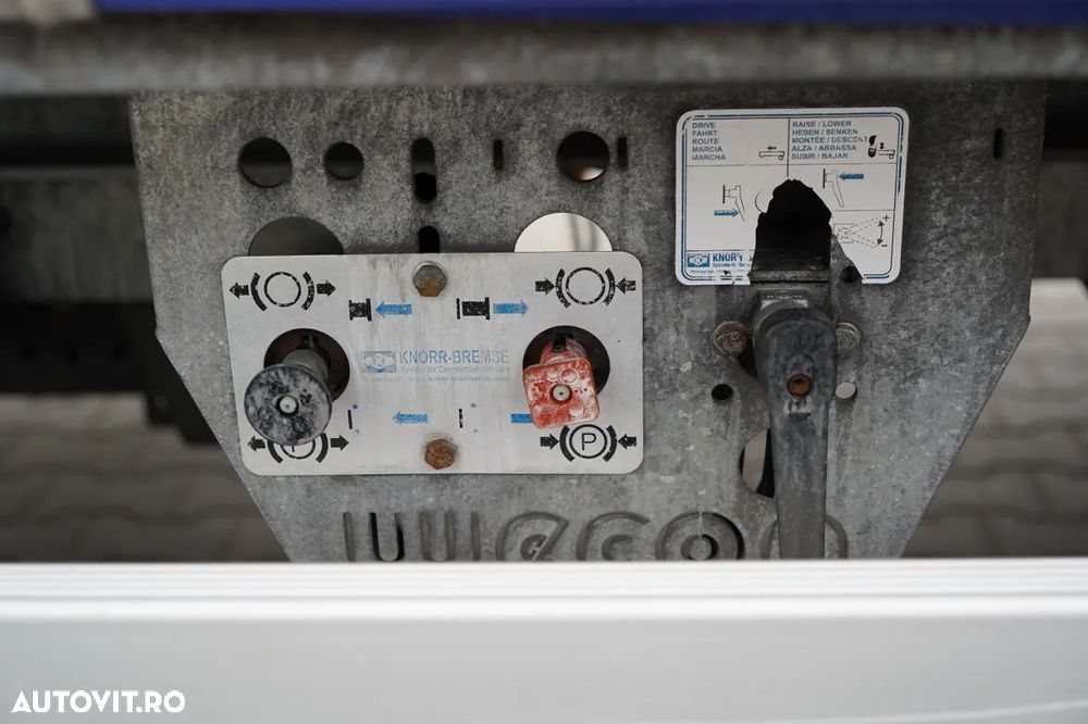 Wecon REMORCA - 7,7 M / AXĂ CULISANTĂ / ACOPERIȘ CULISANT / ȘINGURI CĂRUCIOR / SAF - 26