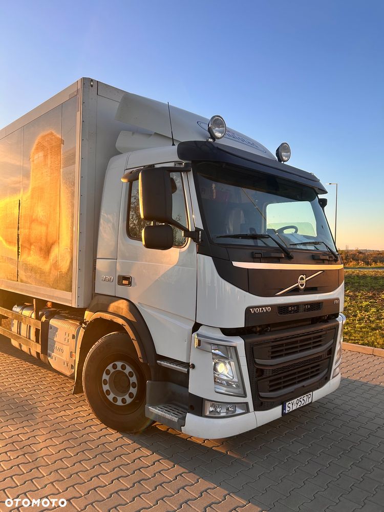 Volvo FM330 - 2