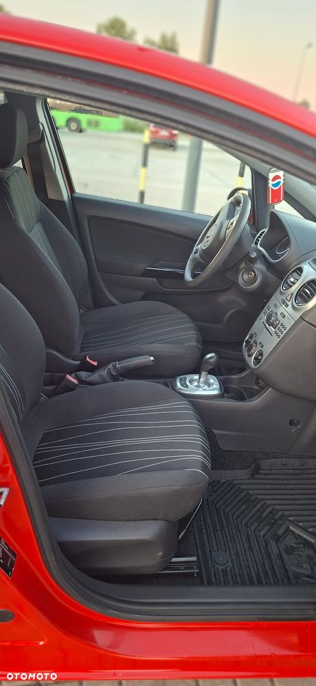 Opel Corsa 1.2 16V Cosmo EasyTronic - 10
