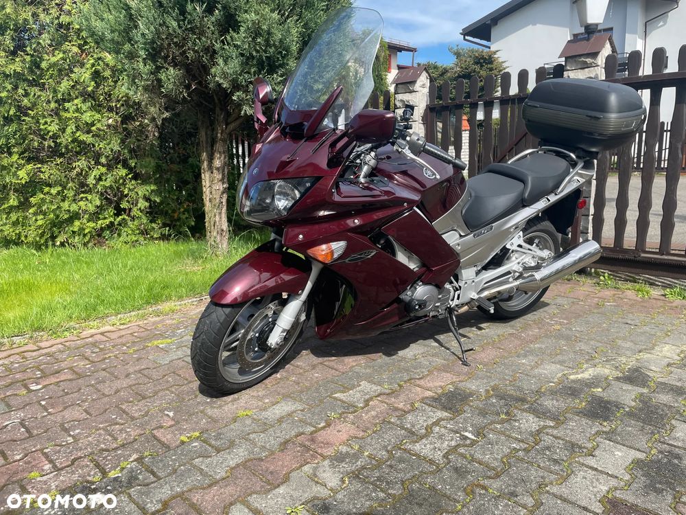 Yamaha FJR - 11