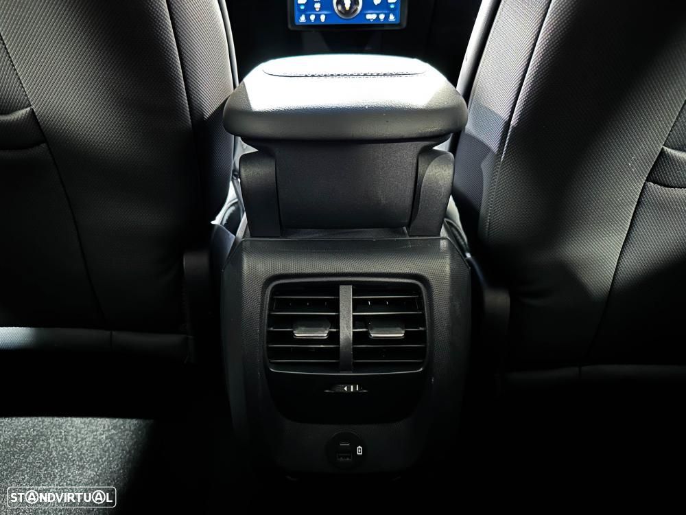 Ford Mustang Mach-E Premium AWD - 28