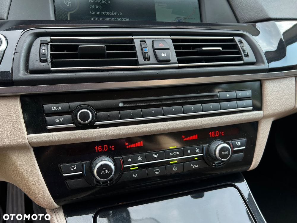 BMW Seria 5 530d - 14