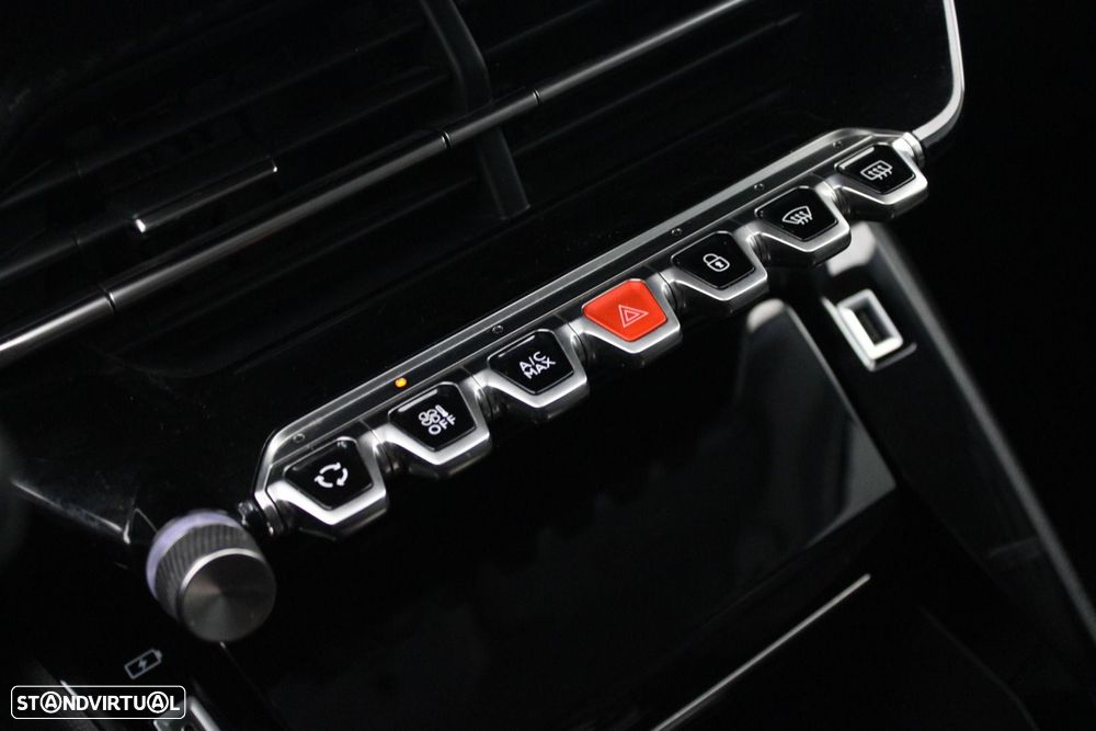 Peugeot e-2008 50 kWh Allure Pack - 22