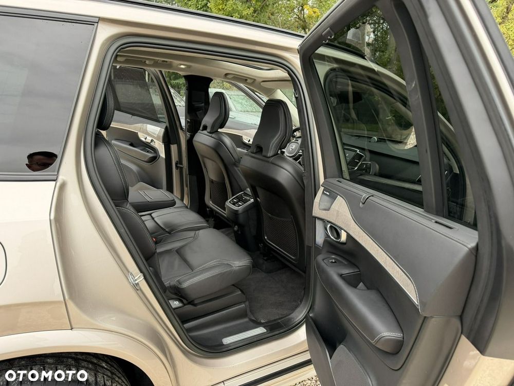 Volvo XC 90 B5 D AWD Ultimate Bright 7os - 20