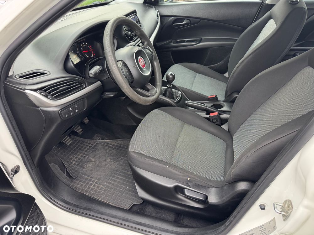Fiat Tipo 1.4 16V Easy - 7