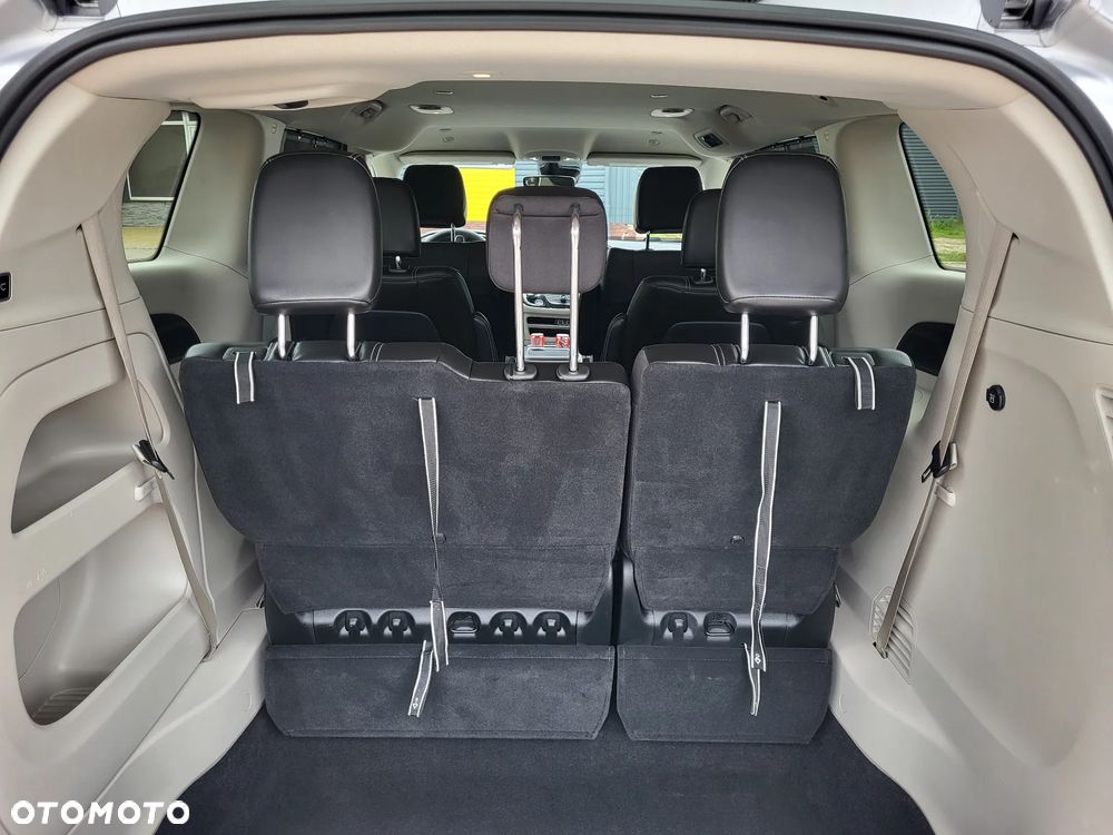 Chrysler Pacifica - 6