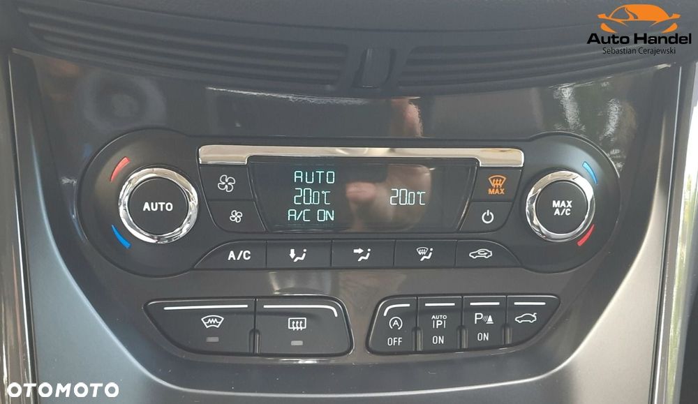 Ford Kuga 1.5 EcoBoost 2x4 Titanium - 34