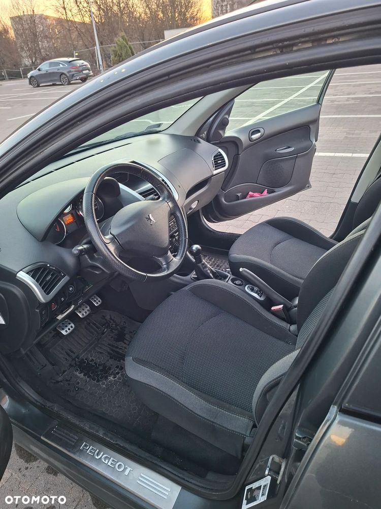 Peugeot 206 plus 1.4 Presence - 5