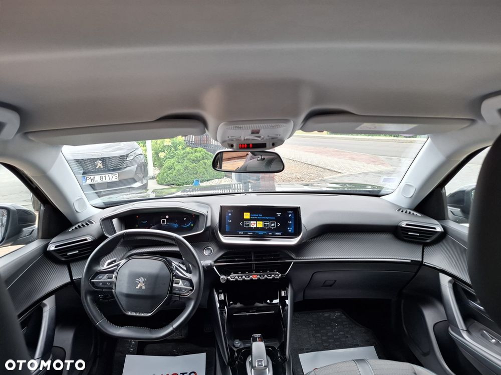 Peugeot 2008 PureTech 130 EAT8 GT - 18