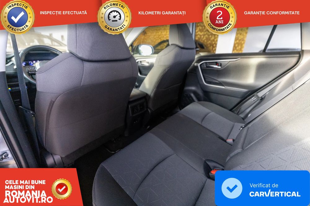 Toyota RAV4 2.5 4x4 Hybrid Executive - 16