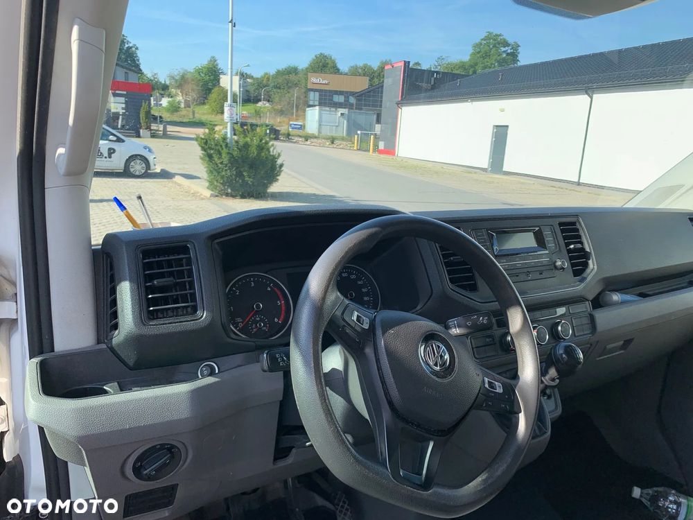 Volkswagen Crafter - 11