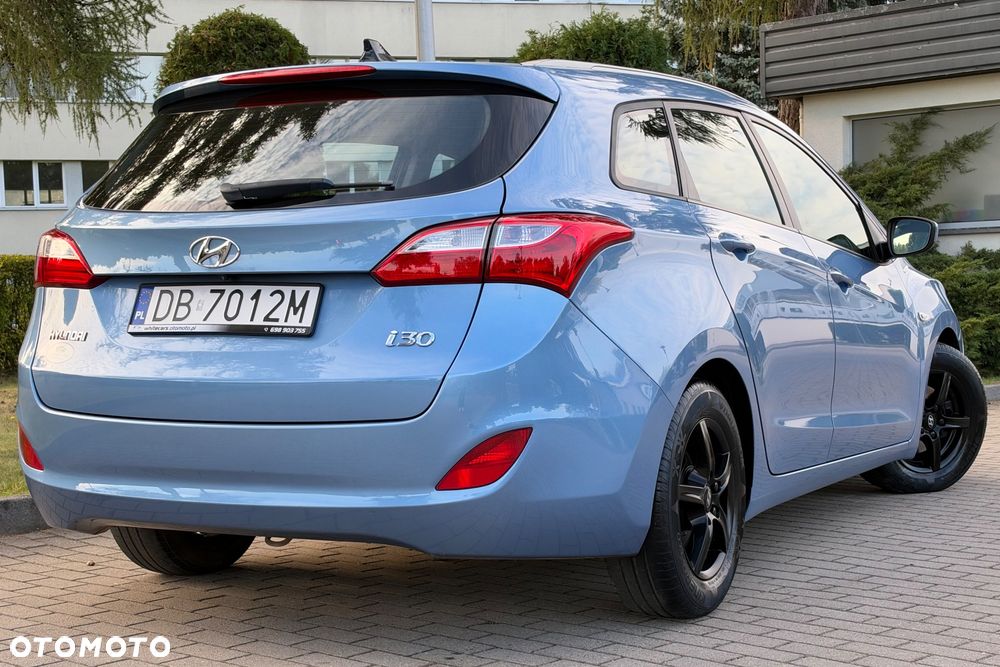 Hyundai i30 1.6 Premium - 34