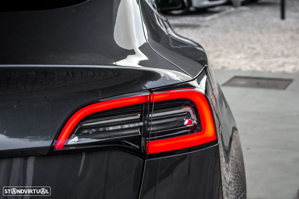 Tesla Model 3 Long Range Tração Integral - 11