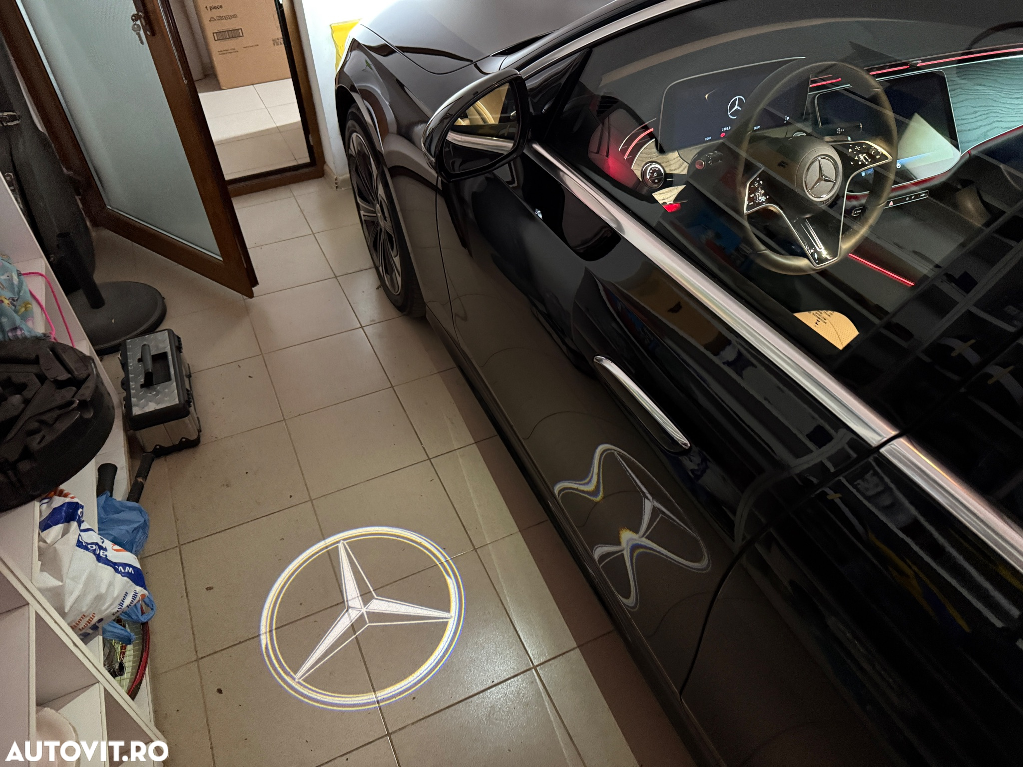 Mercedes-Benz E 300e 4Matic 9G-TRONIC - 14