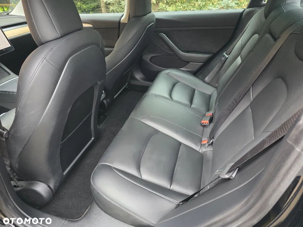 Tesla Model 3 Langstreckenbatterie Allradantrieb Dual Motor - 20