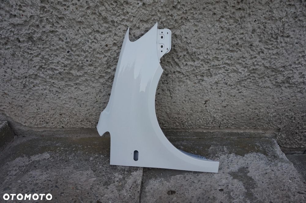 BŁOTNIK PRZEDNI PRAWY CADDY III LIFT 10/15r LB9A - 2