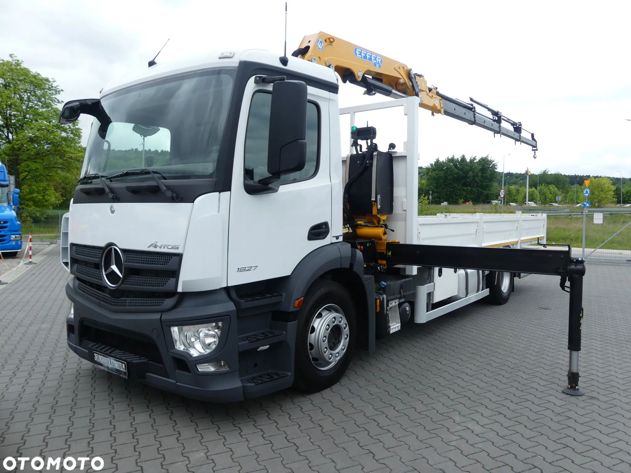 Mercedes-Benz ANTOS 1827 / HDS EFFER 165  18.65m / PILOT / EURO 6 / - 1