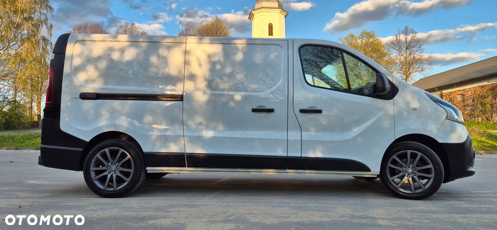 Renault Trafic - 13