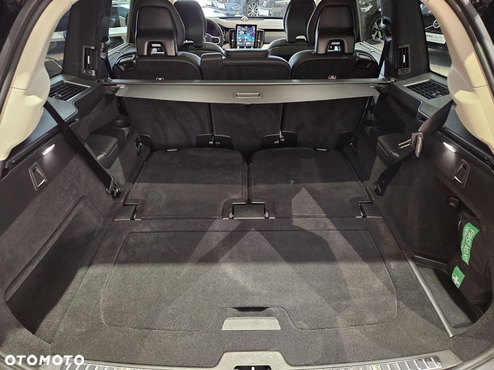 Volvo XC 90 - 39