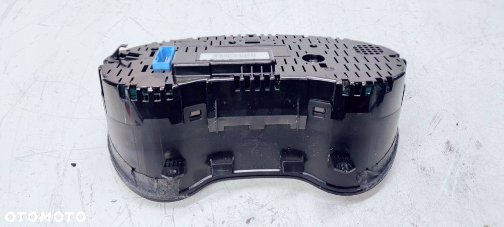 LICZNIK ZEGARY AUDI A3 8P LIFT USA 8P0920982G - 6