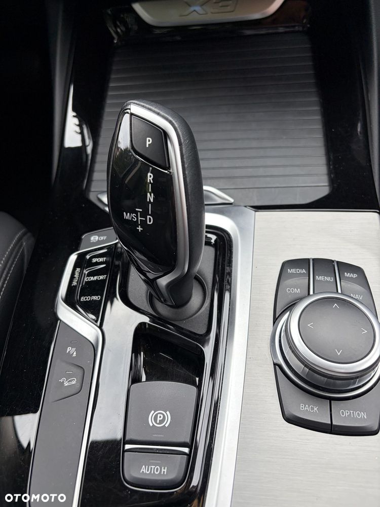 BMW X3 xDrive20d xLine - 20