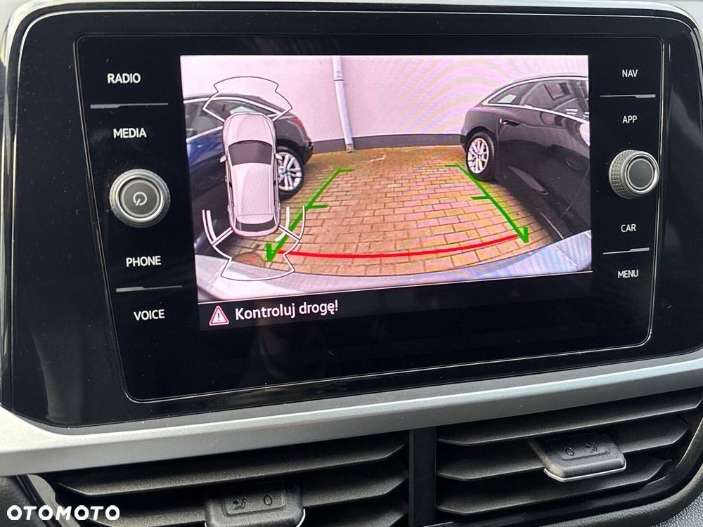 Volkswagen T-Roc 1.5 TSI Life - 23