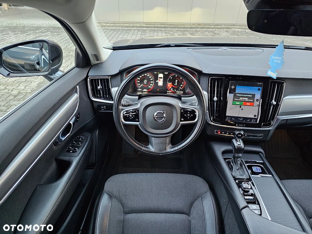 Volvo V90 D4 AWD Geartronic Momentum - 23