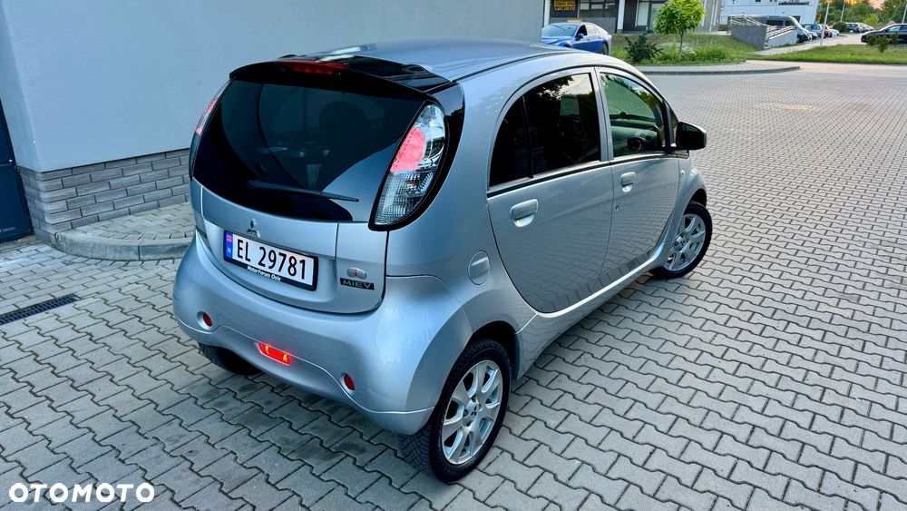 Mitsubishi i-MiEV Standard - 13