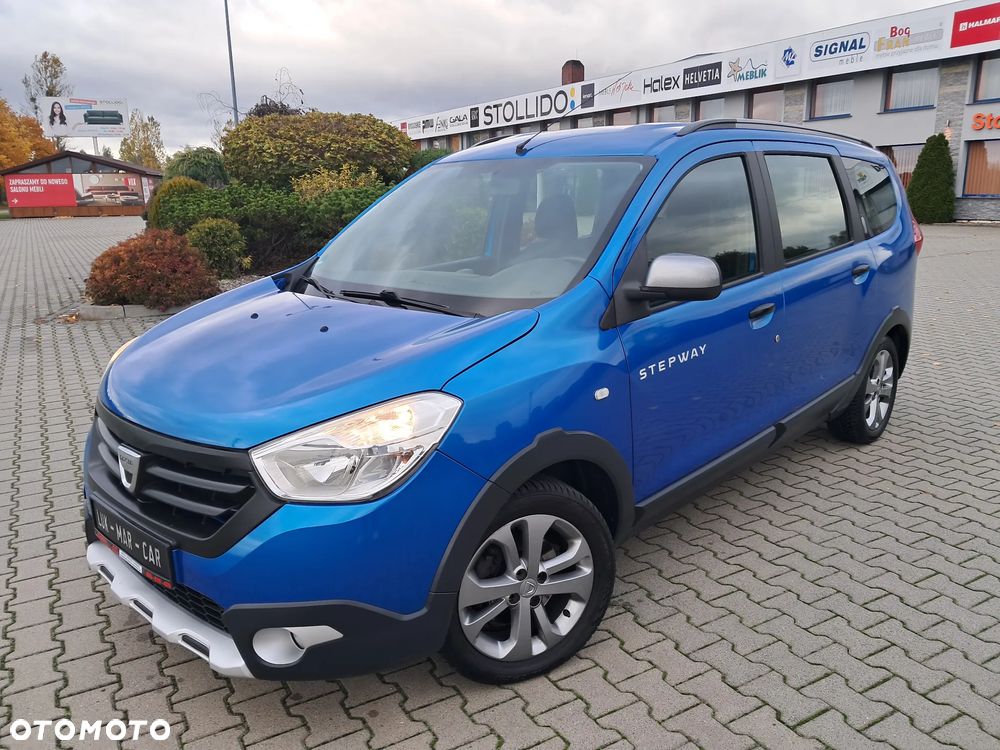 Dacia Lodgy TCe 115 Stepway - 3