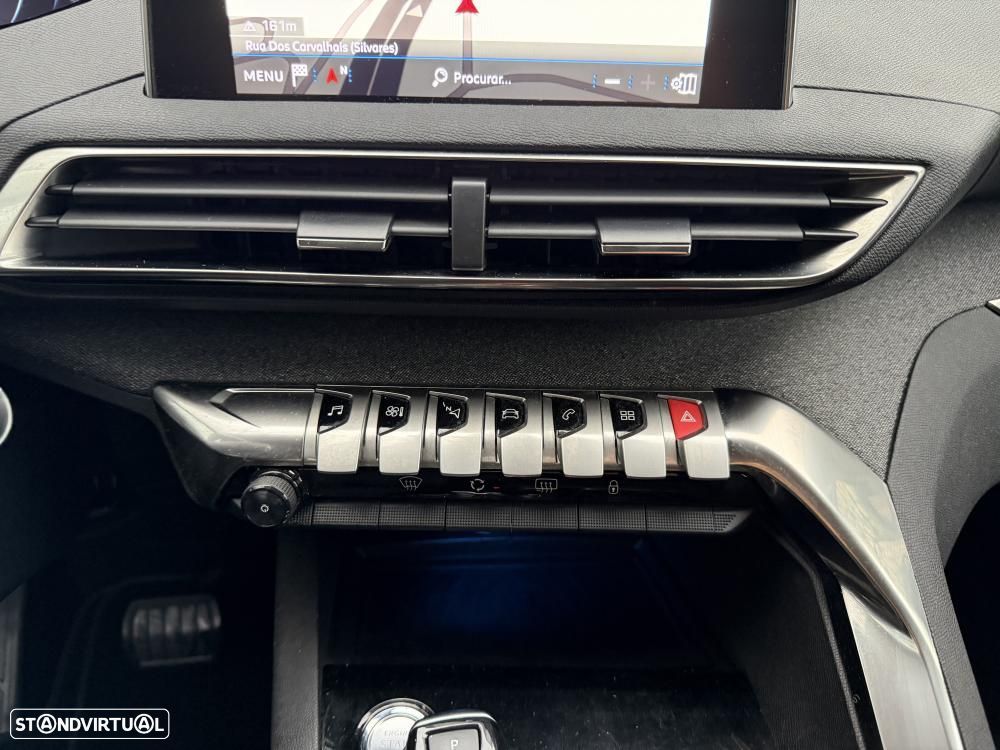 Peugeot 5008 1.5 BlueHDi Allure Pack EAT8 - 28