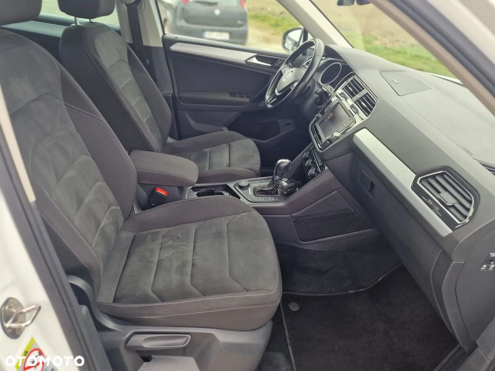 Volkswagen Tiguan 2.0 TDI SCR 4MOTION (BlueMotion Techn.) DSG Sound - 28