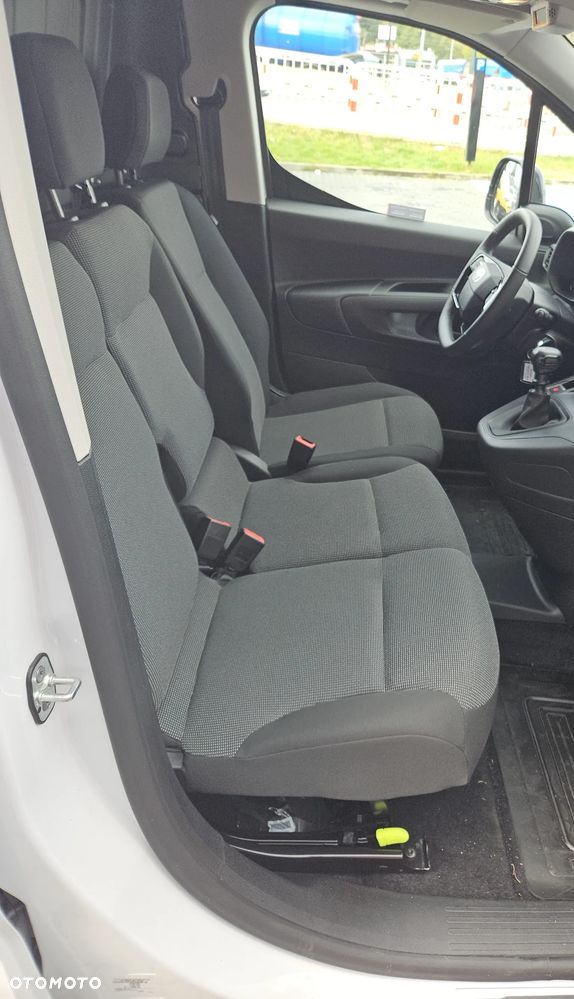 Toyota Proace City - 13