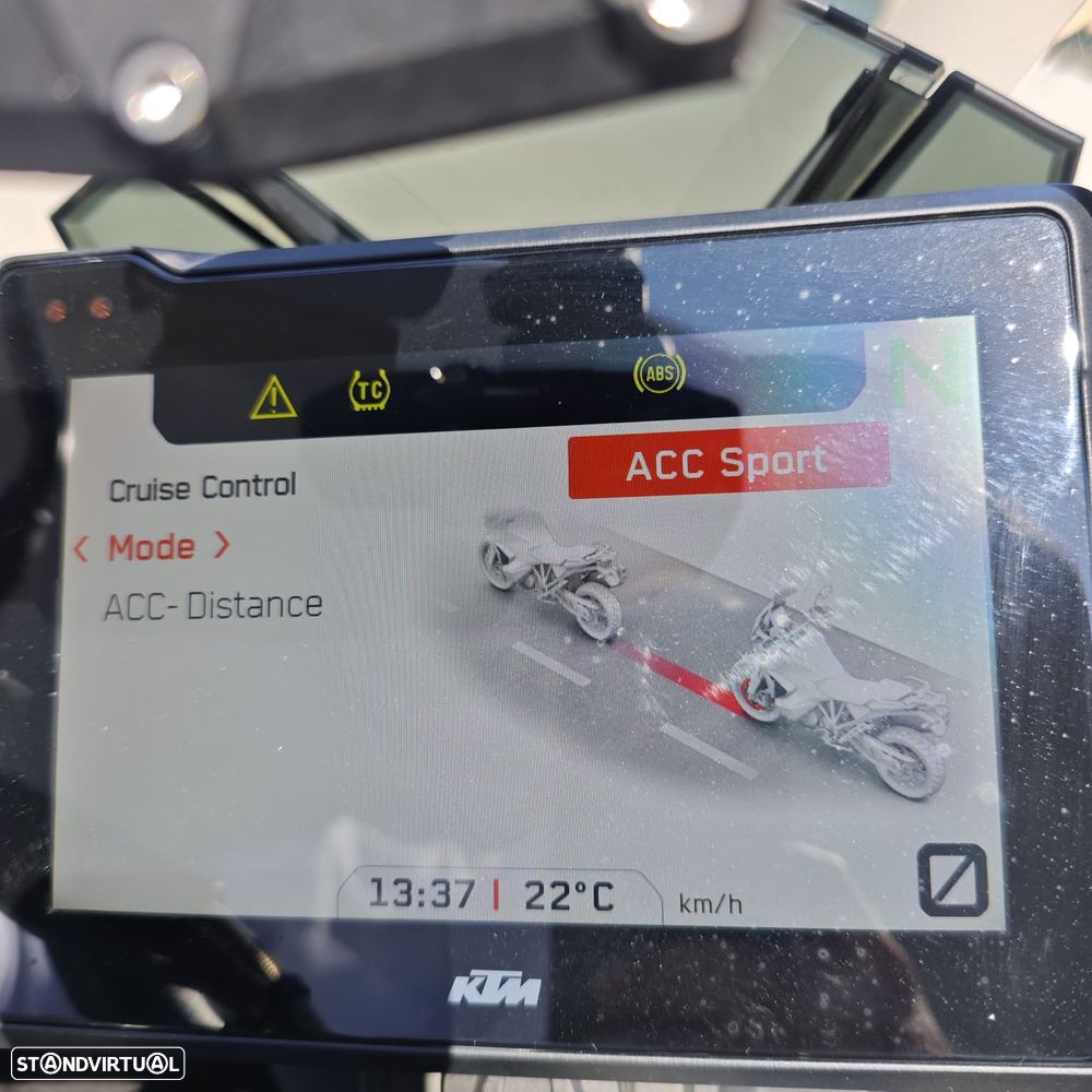 KTM 1290 Super Adventure S - 10