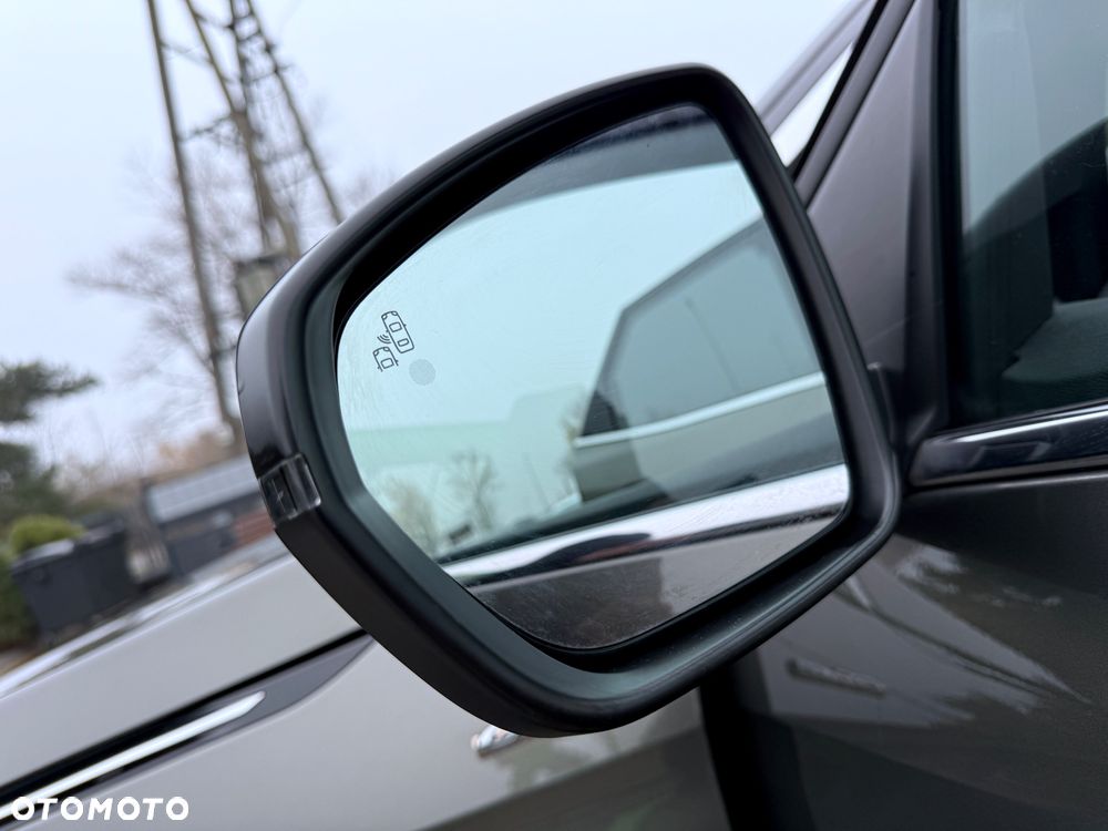 Peugeot 3008 1.5 BlueHDi GT S&S EAT8 - 18