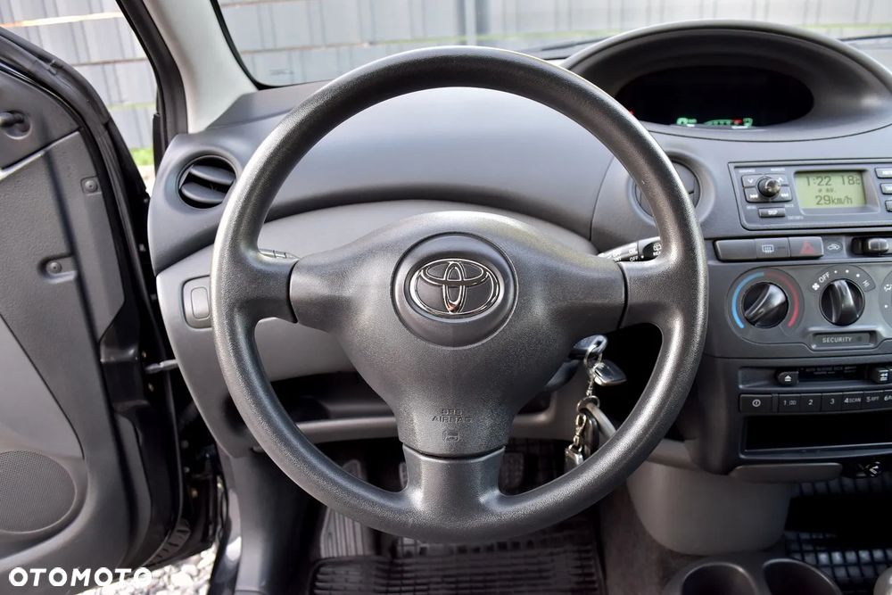 Toyota Yaris 1.0 Edition - 30